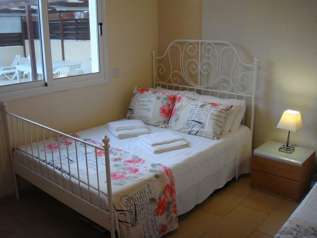 Athena Villa Aya Napa Dış mekan fotoğraf